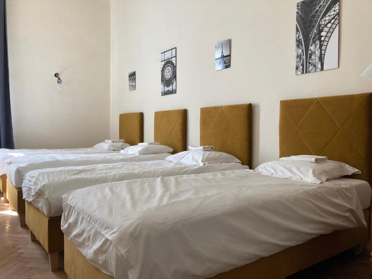 Hello Aparthotels Краків Екстер'єр фото